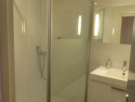 Maison avec Terrasse, BBQ, Cour, 700m Plage, 3 Pièces, 6 Personnes - Photo 6