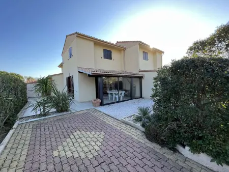 Maison 5 pièces avec piscine, près de la plage, idéal pour familles, à Vendres - Photo 2
