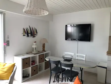 Studio rénové à deux pas de la plage des Lutins - Terrasse privée, parking et animaux acceptés - Photo 7