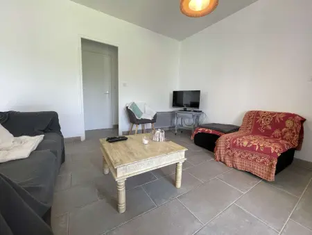 Maison Calme 3 Pièces, 6 Couchages, WiFi, Parking - Photo 1