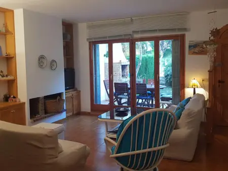 Villa mitoyenne 6 pers. avec jardin, piscine et barbecue, à quelques mètres de la plage à S'Agaró - Photo 5