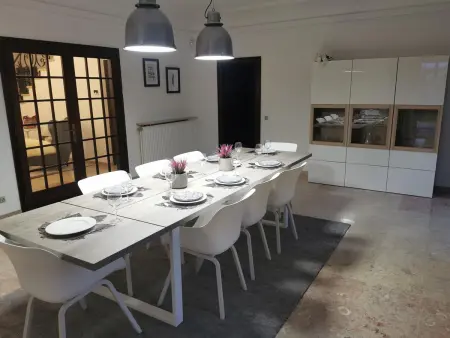 Villa de Luxe à 100m de la Plage avec Piscine, 4 Chambres, 4 Salles de Bain, Jardin et Garage - Photo 10