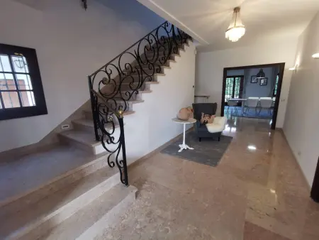 Villa de Luxe à 100m de la Plage avec Piscine, 4 Chambres, 4 Salles de Bain, Jardin et Garage - Photo 17