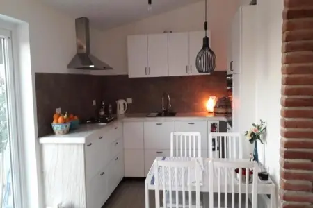 Casa basalto uliveto, Casa su Rimediu à Orosei avec un jardin - Photo 3