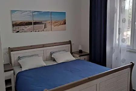 Casa basalto uliveto, Casa su Rimediu à Orosei avec un jardin - Photo 5