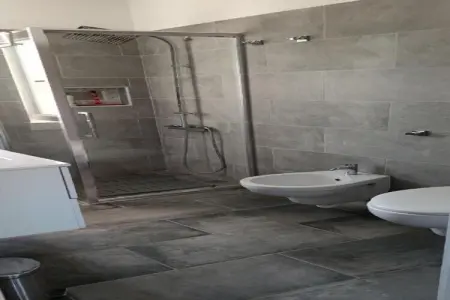 Casa basalto uliveto, Casa su Rimediu à Orosei avec un jardin - Photo 10