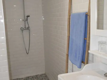 Maison contemporaine au calme près de la plage, WiFi inclus - Photo 15
