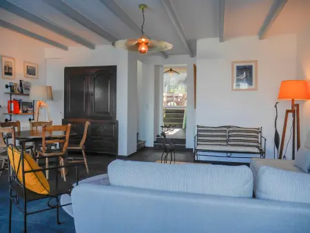 Belle maison contemporaine à Sauzon avec vue sur mer - Photo 1