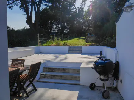 Belle maison contemporaine à Sauzon avec vue sur mer - Photo 11