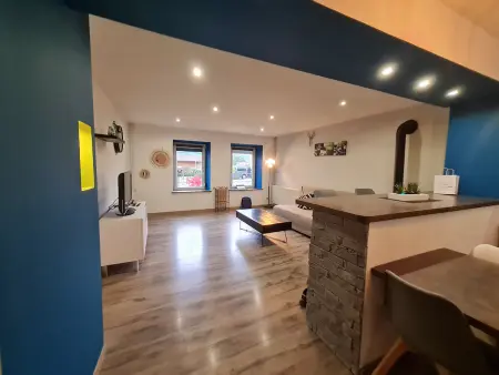 Appartement moderne et lumineux, proche de Saint-Dié-des-Vosges - 5 pers., WiFi, parking, terrasse - Photo 8