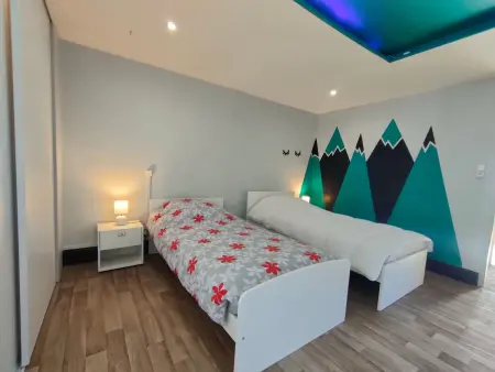 Appartement moderne et lumineux, proche de Saint-Dié-des-Vosges - 5 pers., WiFi, parking, terrasse - Photo 18