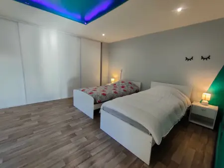 Appartement moderne et lumineux, proche de Saint-Dié-des-Vosges - 5 pers., WiFi, parking, terrasse - Photo 19