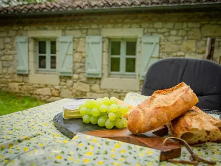 Gite La Folie, Gîte confortable avec terrasse et piscine - Photo 38