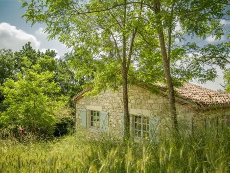 Gite La Folie, Gîte confortable avec terrasse et piscine - Photo 44