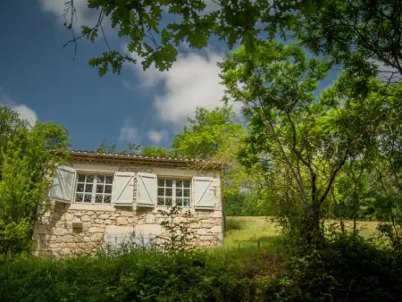 Gite La Folie, Gîte confortable avec terrasse et piscine - Photo 45