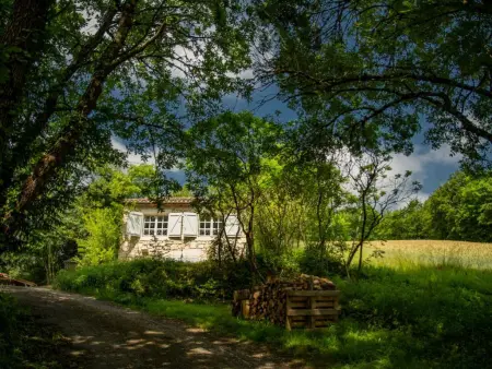 Gite La Folie, Gîte confortable avec terrasse et piscine - Photo 48