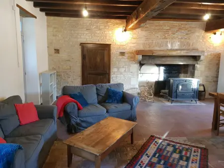 Gîte cosy et indépendant avec terrasse, jardin clos, internet 4G, tout compris - Bengy-sur-Craon - Photo 1
