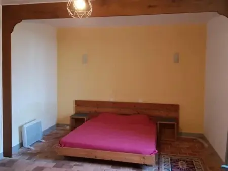 Gîte cosy et indépendant avec terrasse, jardin clos, internet 4G, tout compris - Bengy-sur-Craon - Photo 5