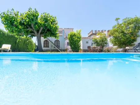 Maison avec Piscine, Barbecue, WiFi et Parking à deux pas de la Plage - Costa Brava - Photo 3