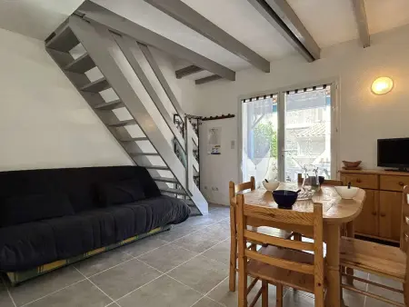 Maison T2 mezzanine rénovée - 6 pers, Gruissan Mateille, Terr. ensoleillée, piscine, parking privé - Photo 1