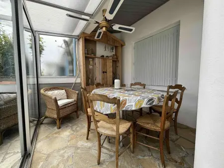 Maison calme 2 chambres, proche plage, wifi, parking - Photo 16
