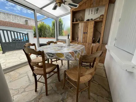 Maison calme 2 chambres, proche plage, wifi, parking - Photo 17
