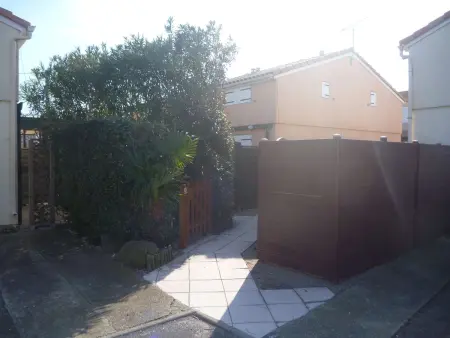 Charmante Maisonnette avec Piscine près de la Plage, Parking, et Animaux Acceptés - Photo 7