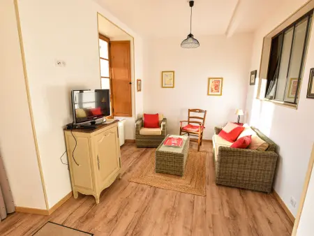 Gîte restauré 6 pers. au bord de la rivière, proche centre, parking et wifi - Photo 2