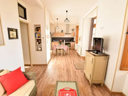Gîte restauré 6 pers. au bord de la rivière, proche centre, parking et wifi - Photo 3
