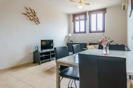 La Cala Boulevard Apartment 1 - CT 138, Retraite romantique en appartement côtier - Photo 10