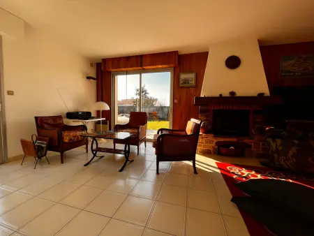 Maison spacieuse à Olonne-sur-Mer avec jardin clos, proche plages et commerces, idéale familles - Photo 5
