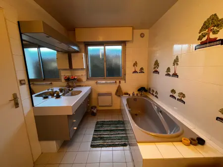Maison spacieuse à Olonne-sur-Mer avec jardin clos, proche plages et commerces, idéale familles - Photo 15
