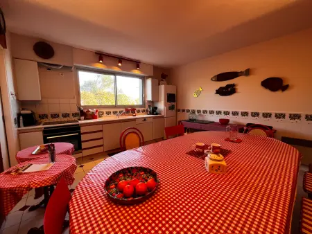 Maison spacieuse à Olonne-sur-Mer avec jardin clos, proche plages et commerces, idéale familles - Photo 21