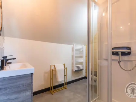 Maison familiale à Pontorson avec piscine couverte - Photo 16