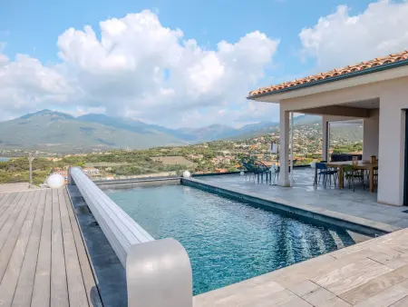 Villa de luxe avec piscine chauffée et vue mer, confort et élégance à Propriano - Photo 1