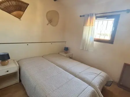 Maison au Calme avec Terrasse et Parking Privé, à 900m de la Plage - Le Barcarès - Photo 4