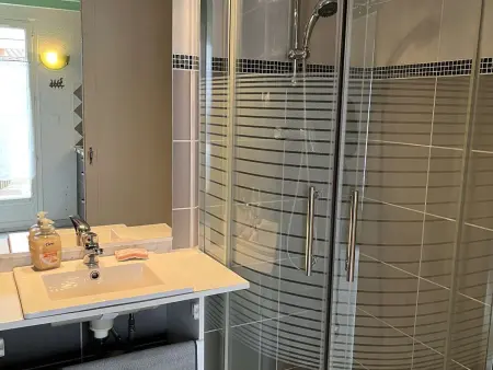 Maisonnette 4 pers avec terrasse, piscine, proche plage, animaux acceptés - Photo 8
