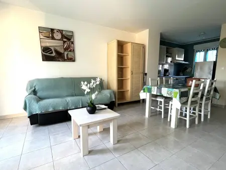 Mini villa climatisée, 3 pièces, 4 couchages, piscine, proche plage et randonnées - Photo 2