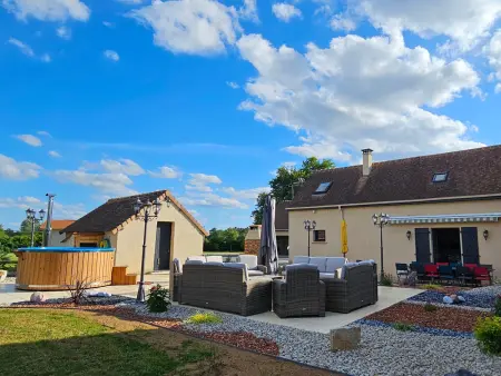 Gîte de charme 12 personnes près du Mans avec piscine chauffée - Photo 3