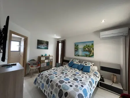 Villa Contemporaine avec Piscine Privée et Climatisation à 15min Plages - Photo 6
