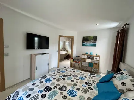 Villa Contemporaine avec Piscine Privée et Climatisation à 15min Plages - Photo 8