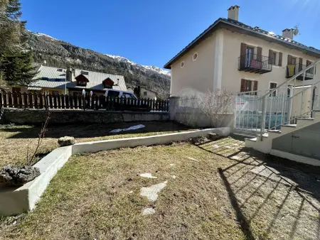 Appartement Montagne : 2 Pces, 4 Couchages, Jardin, Animaux OK, Navette et Commerce Proches - Photo 11