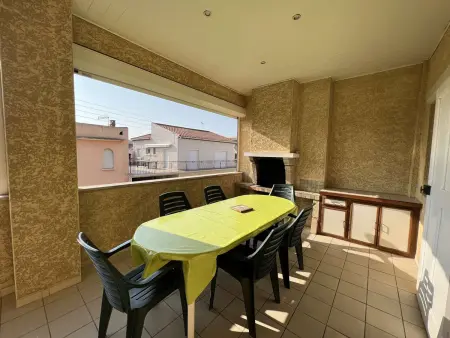 T4 Centre-Ville, 8 Pers, Terrasse, Parking, à 200m Plage/Commerces - Photo 1
