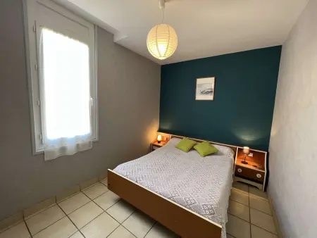 T4 Centre-Ville, 8 Pers, Terrasse, Parking, à 200m Plage/Commerces - Photo 9