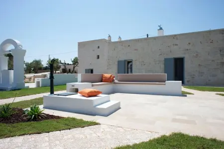 Dimora Maria Charming Home Cisternino - 8 pax, Maison Tour à Puglia avec Piscine et Charme - Photo 4
