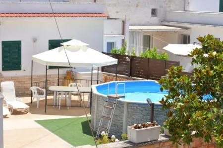 Trullo Cittadino Cisternino, Maison en Apulie avec piscine et terrasse - Photo 7