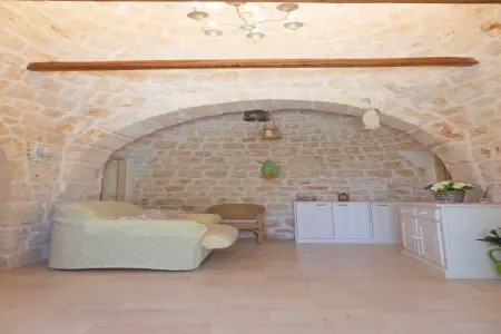 Trullo Filippo Ostuni, Maison de Vacances à Valle d'Itria avec Piscine - Photo 11