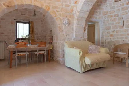 Trullo Filippo Ostuni, Maison de Vacances à Valle d'Itria avec Piscine - Photo 17