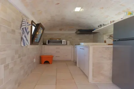 Trullo Filippo Ostuni, Maison de Vacances à Valle d'Itria avec Piscine - Photo 20
