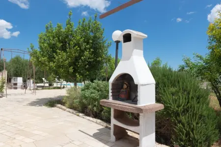 Trulli Azzalema Cisternino, Trulli dans la vallée d'Itria avec piscine - Photo 42